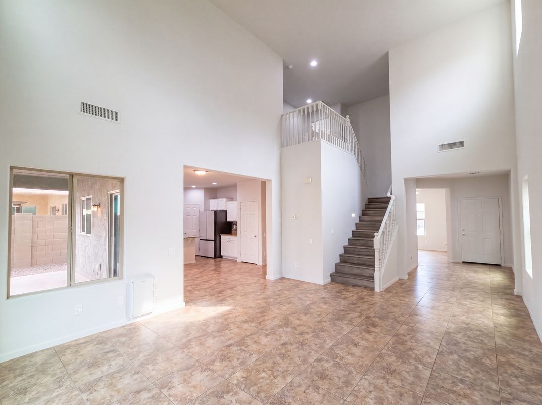 Photo 8 of 40 of 5417 W Parsons Rd, Phoenix, AZ