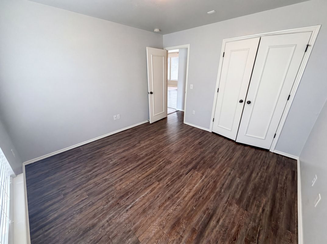 Photo 11 of 16 of 613 Applewood St, Moore, OK