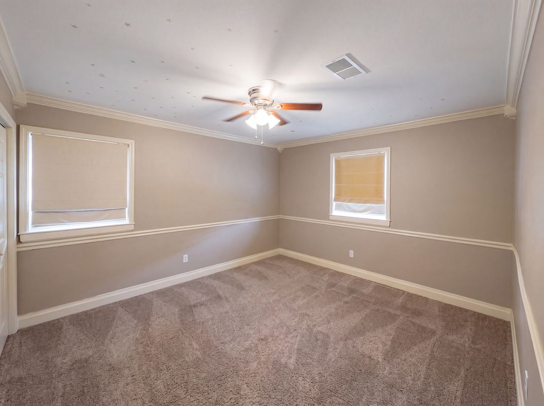 Photo 8 of 27 of 6100 Nora St, Metairie, LA