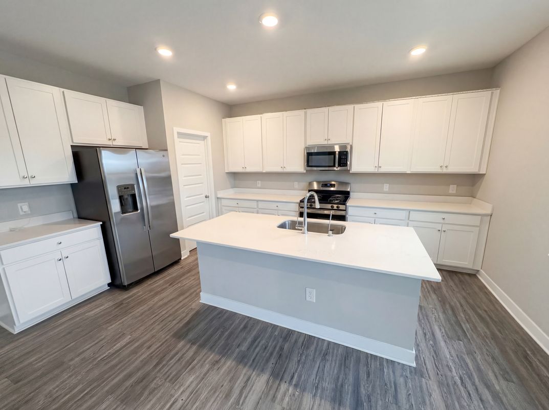 Photo 2 of 30 of 8691 Laurelton Pl, Brownsburg, IN