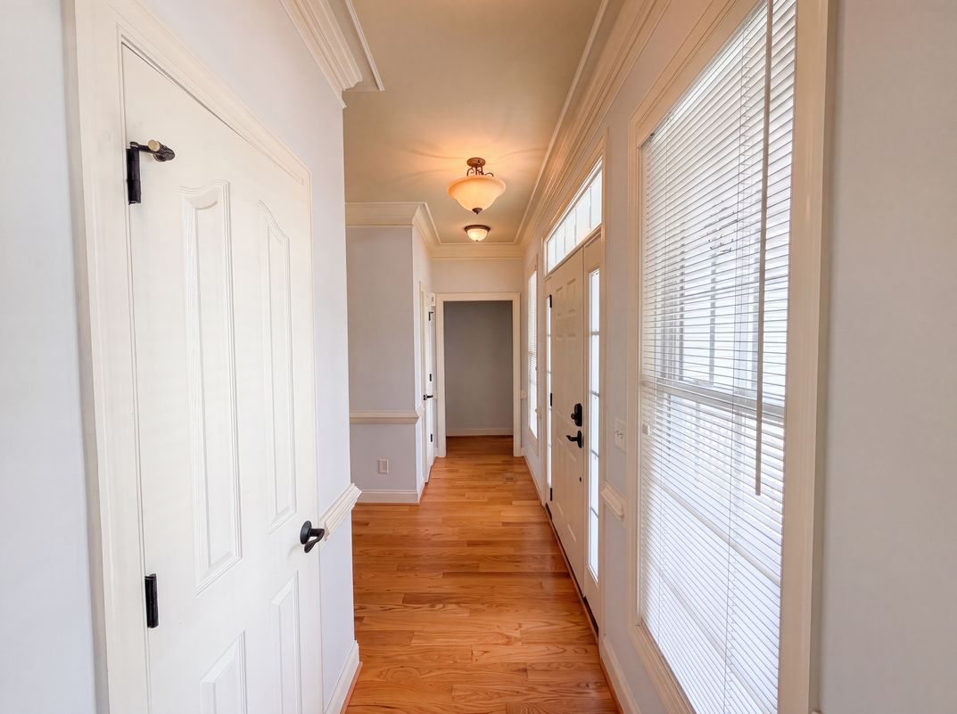 Photo 8 of 21 of 40 Red Rock Ridge Dr, Youngsville, NC