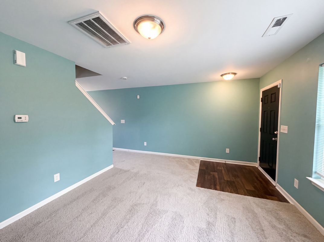 Photo 9 of 20 of 5730 Natick Dr, Charlotte, NC
