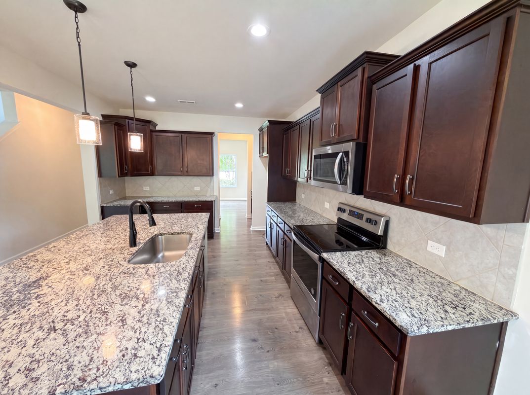 Photo 2 of 21 of 5627 Barclay Ct, Fort Mill, SC