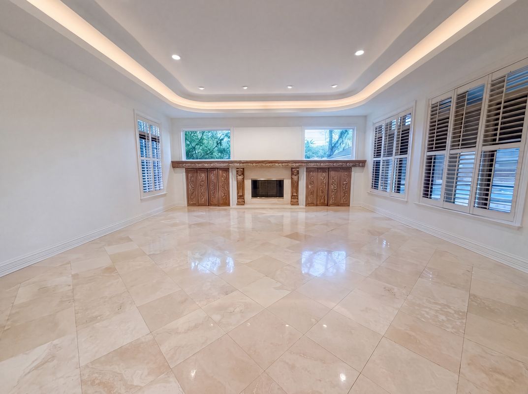 Photo 4 of 59 of 4407 W Dale Ave, Tampa, FL