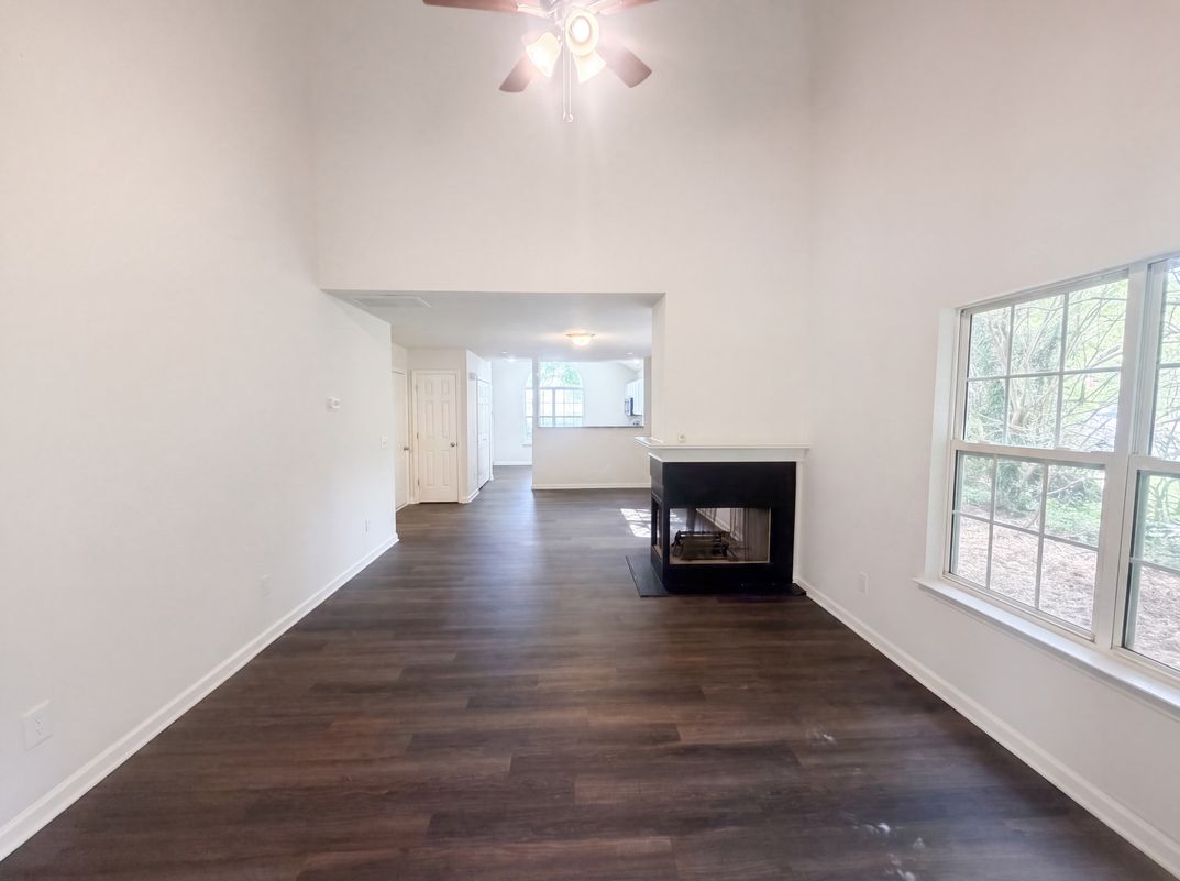 Photo 12 of 23 of 30 Pickwick Pl, Greensboro, NC