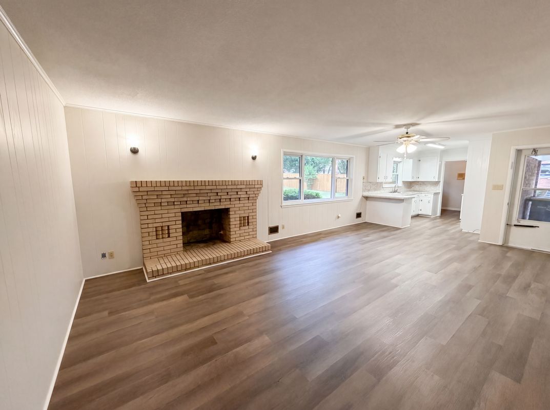 Photo 8 of 19 of 128 Greenview Dr, Kannapolis, NC