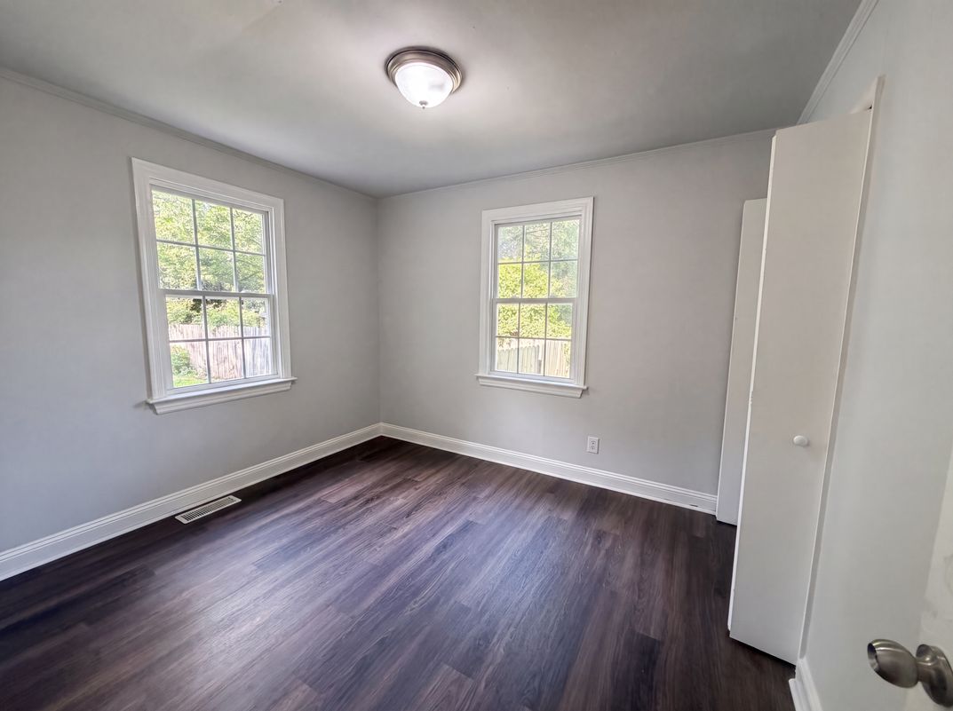 Photo 10 of 16 of 2109 Sheffield Rd, Raleigh, NC