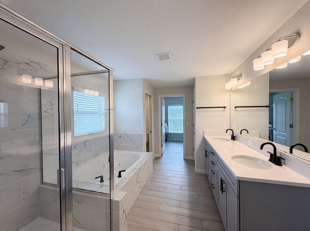 Photo 16 of 29 of 4510 Penkert Pl, Lakeland, FL