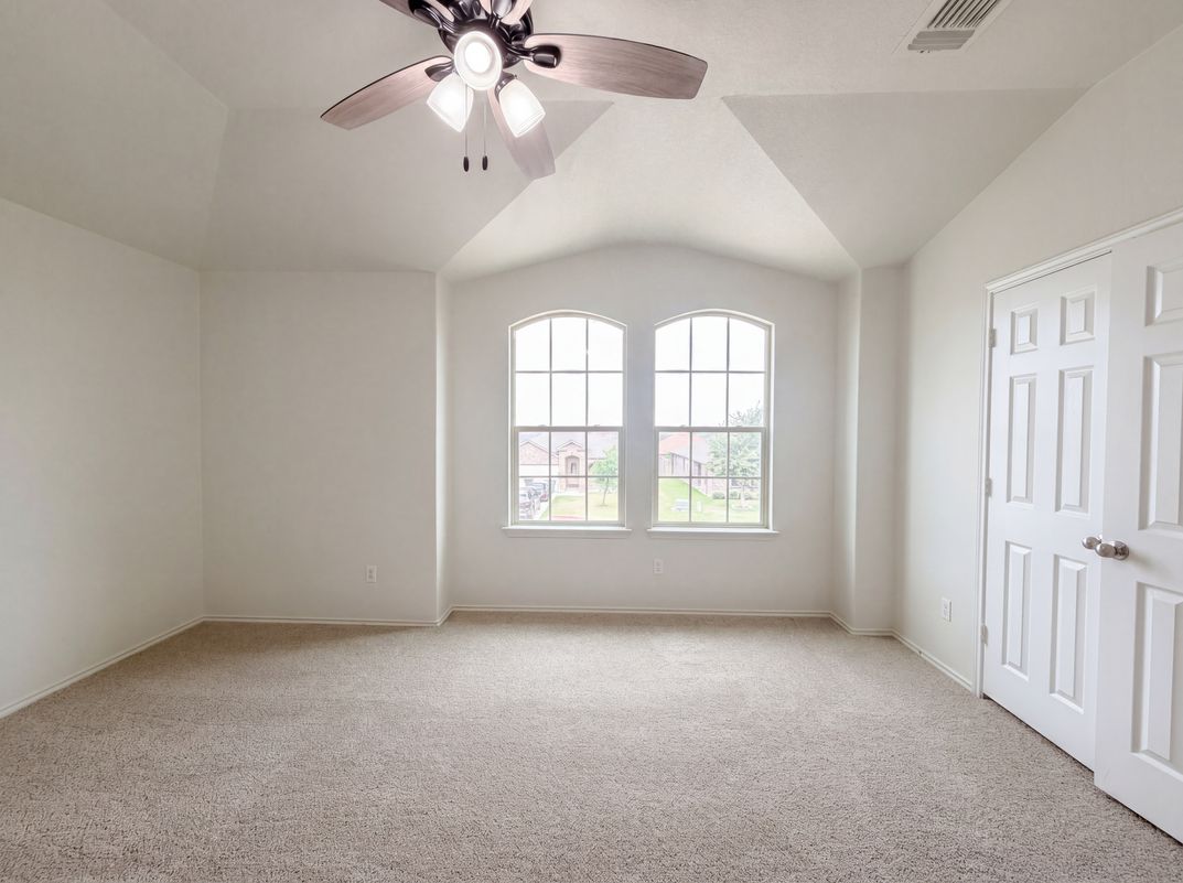 Photo 12 of 19 of 6623 Ambrose Cir, Temple, TX