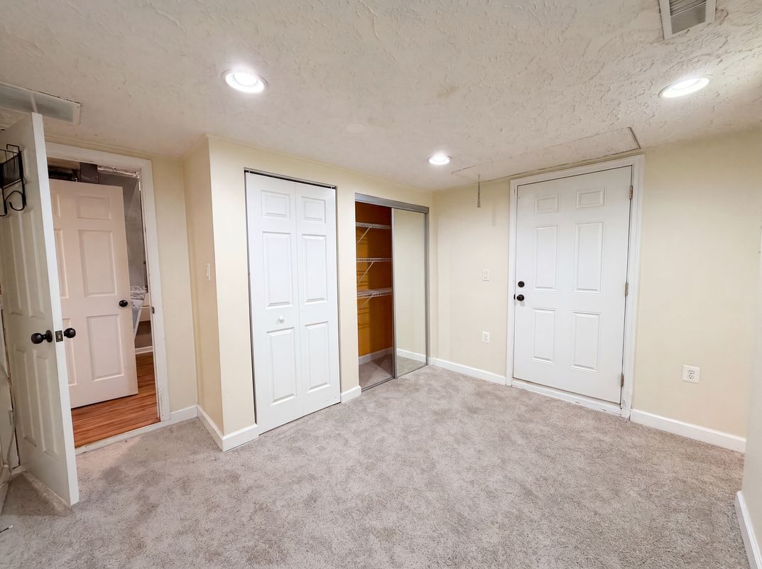 Photo 14 of 22 of 3512 Majestic Ln, Bowie, MD