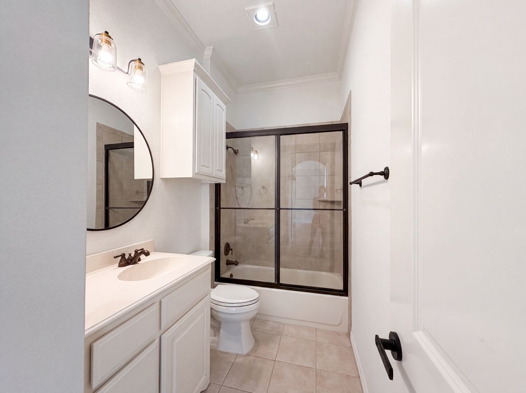 Photo 9 of 25 of 6530 Swallow Ct, McKinney, TX