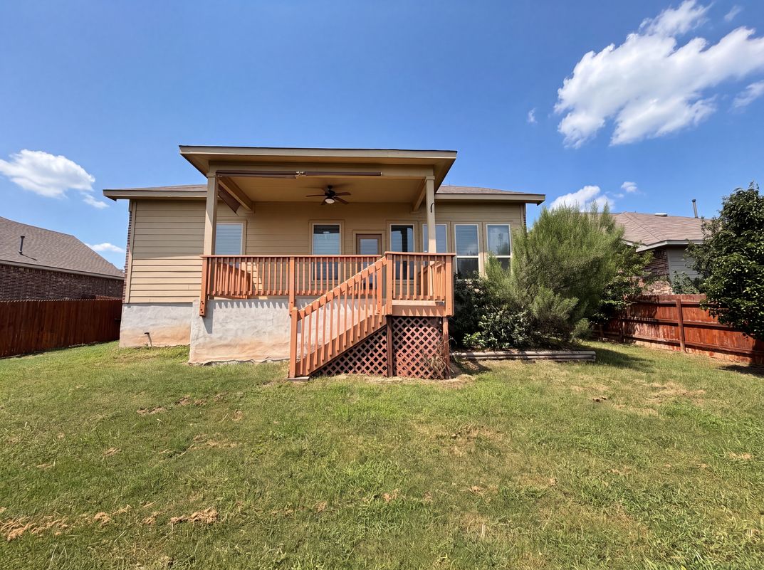 Photo 5 of 21 of 294 Adoquin Trl, Buda, TX