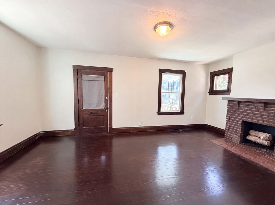 Photo 7 of 23 of 4804 Greenlee Ave, Cincinnati, OH