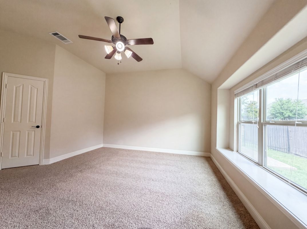 Photo 4 of 20 of 4309 Gleneagles Dr, Mansfield, TX