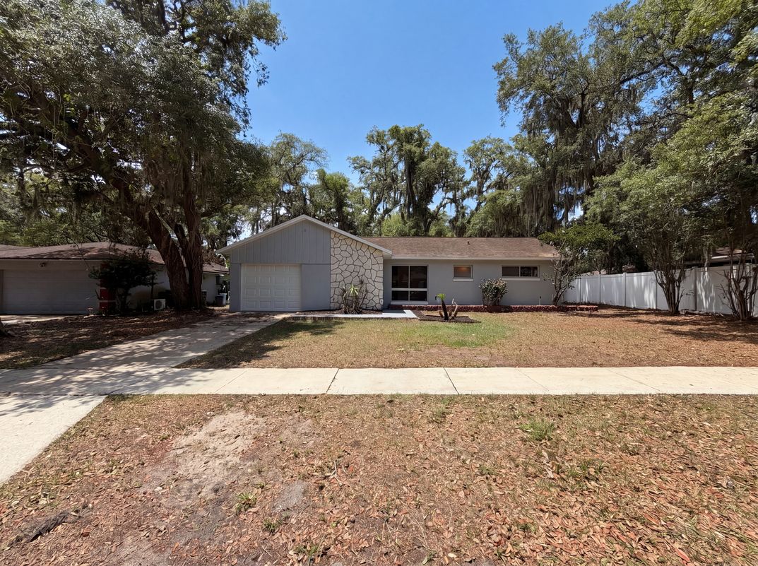 Photo 22 of 25 of 2768 Galatian Pl, Orlando, FL