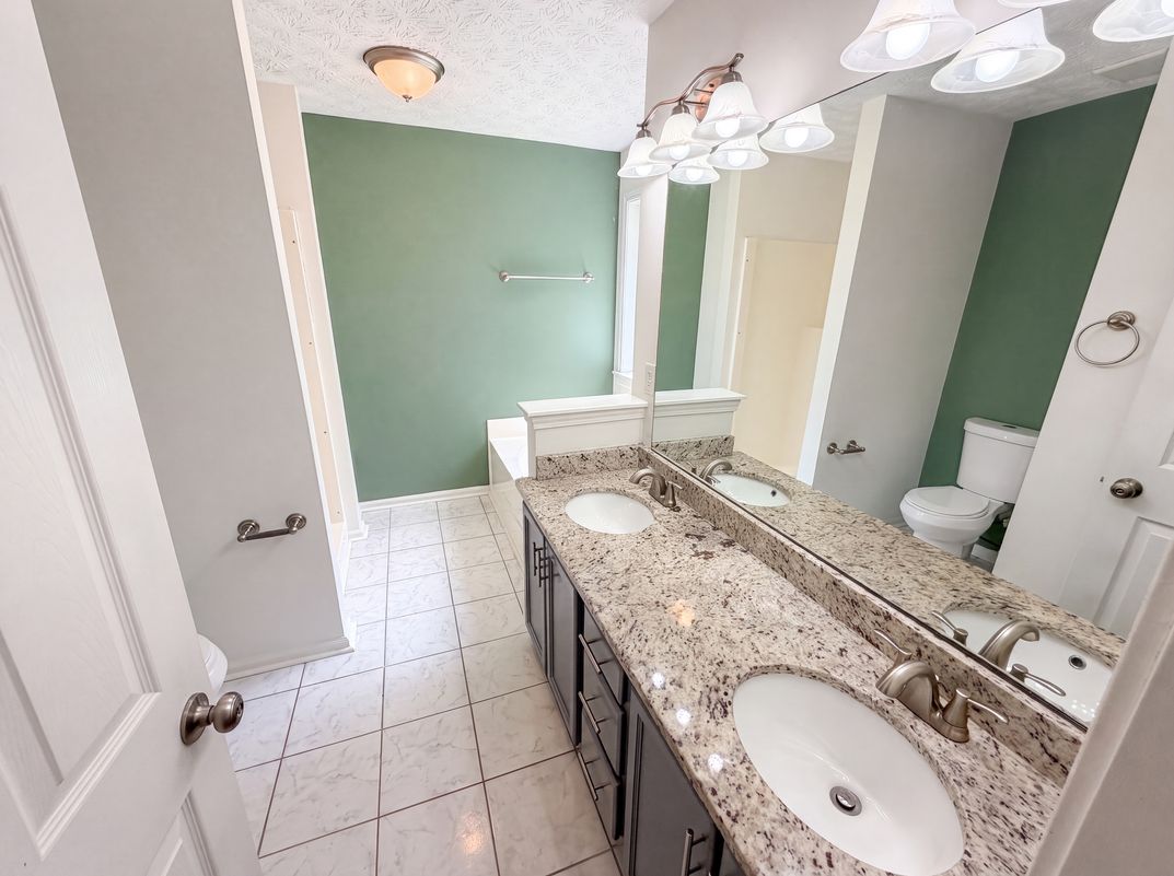 Photo 12 of 23 of 59 Paradise Cir, Douglasville, GA