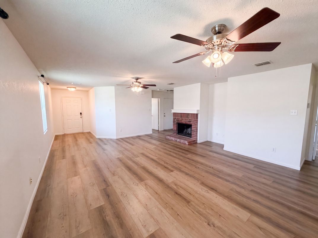 Photo 6 of 14 of 725 Hanceville Way, Wylie, TX