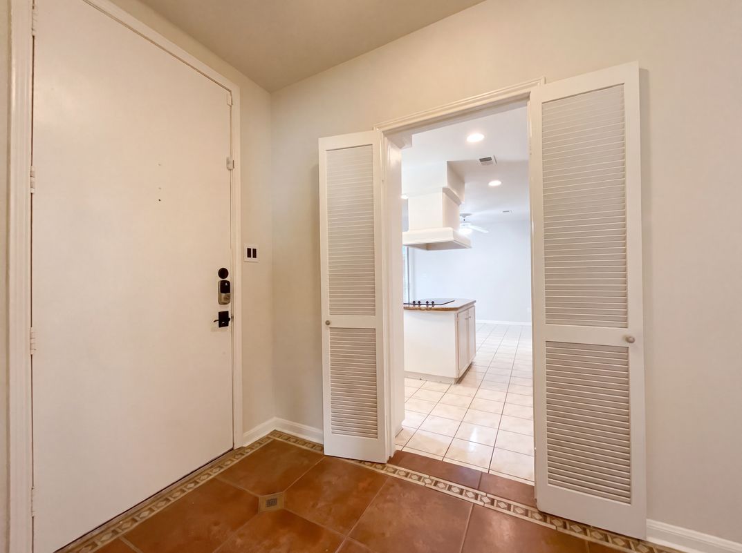 Photo 15 of 17 of 12910 Ashford Chase Dr, Houston, TX