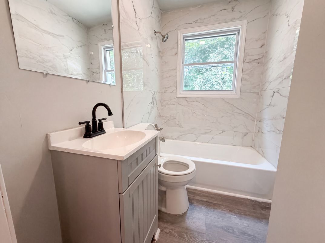Photo 10 of 23 of 2257 Chappelle St, Columbia, SC