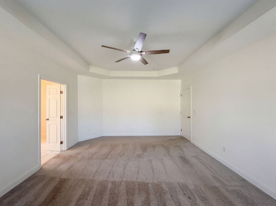 Photo 23 of 44 of 2714 Green Ash Ln, Knoxville, TN