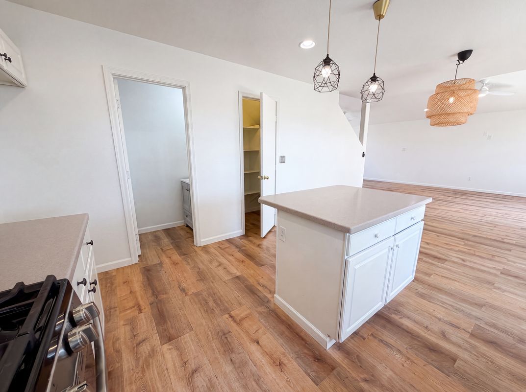 Photo 11 of 24 of 1376 S Boulder St, Gilbert, AZ