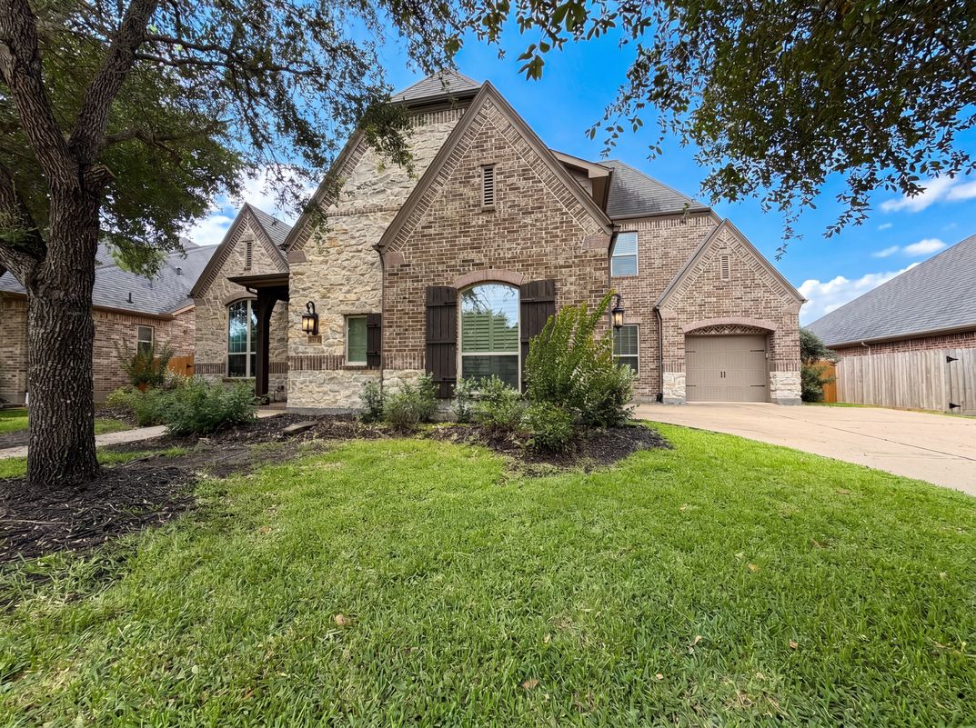 Photo 26 of 29 of 27911 Warren Park Dr, Katy, TX
