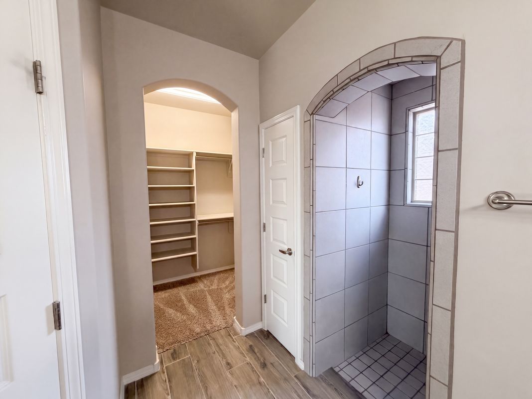 Photo 15 of 24 of 6384 Red Falcon Dr NE, Rio Rancho, NM