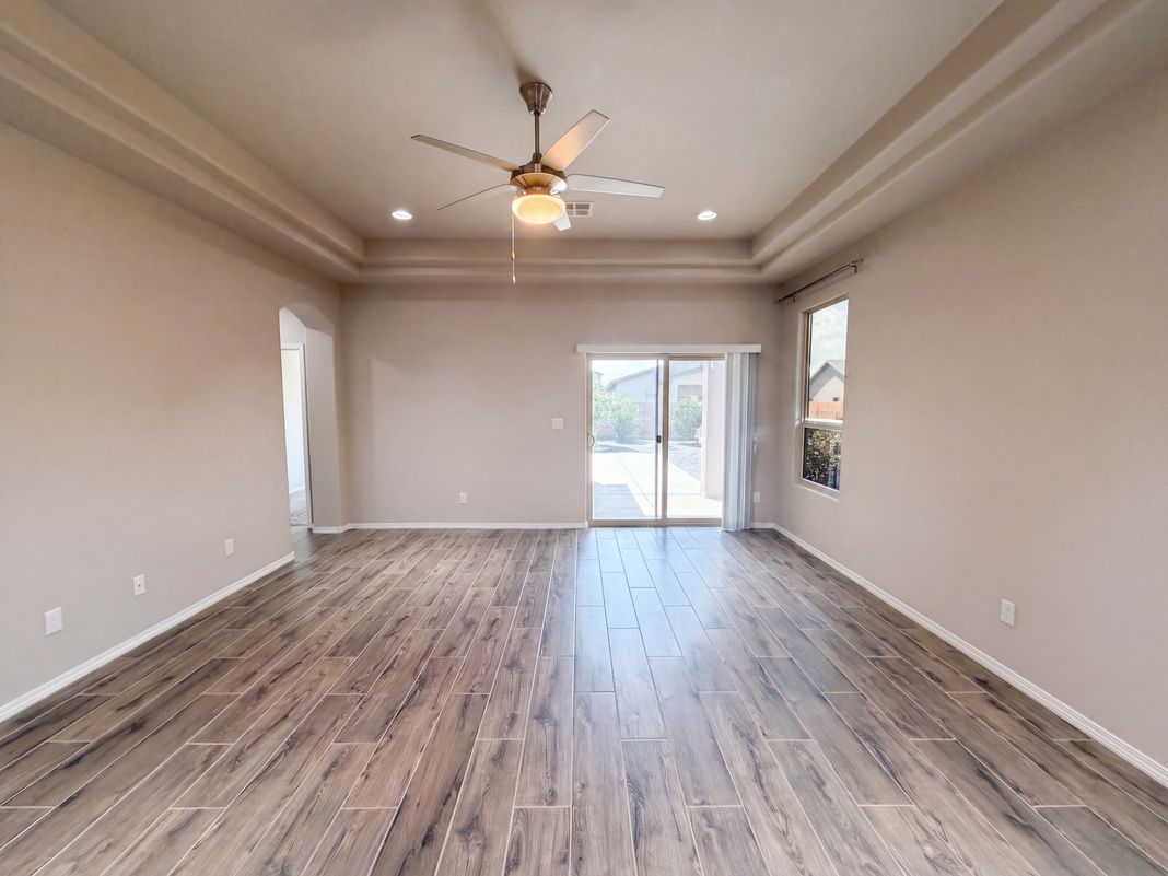 Photo 3 of 24 of 6384 Red Falcon Dr NE, Rio Rancho, NM