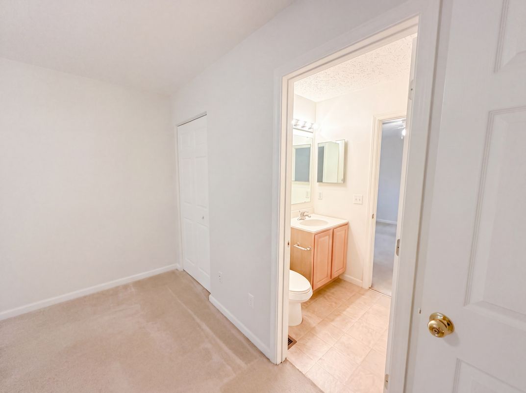 Photo 21 of 40 of 4186 Coble Bowman Way, Canal Winchester, OH