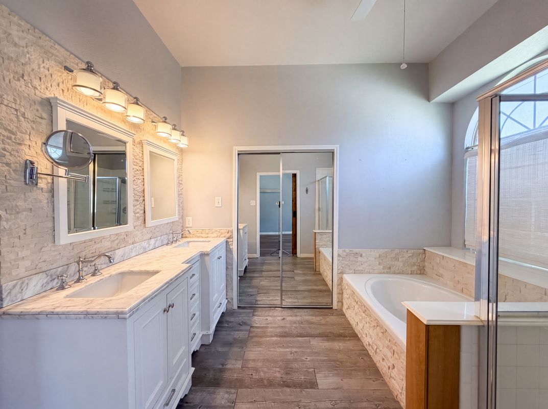 Photo 15 of 28 of 1688 Yellowstone Ave, Lewisville, TX