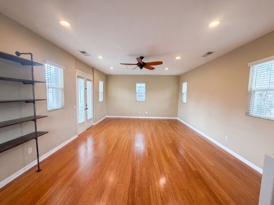 Photo 3 of 27 of 48 Laurelhurst Dr, Ladera Ranch, CA
