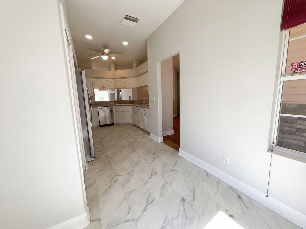 Photo 13 of 21 of 5928 Brittania Blvd, Tavares, FL