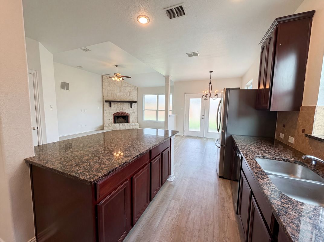 Photo 15 of 27 of 895 Honey Locust Dr, Fate, TX