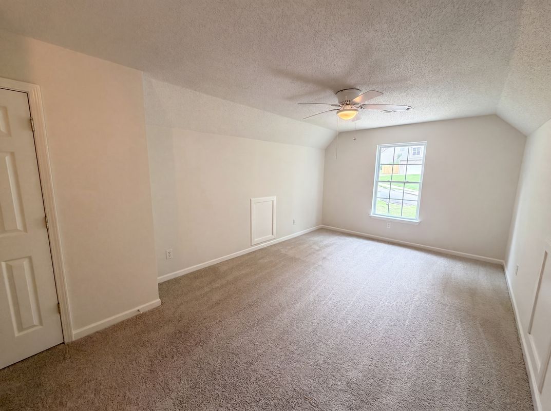 Photo 14 of 27 of 108 Legend Creek Dr, Canton, GA