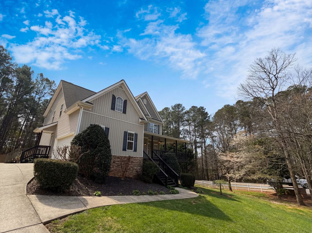 Photo 30 of 34 of 28 Meadows Ct, Dawsonville, GA