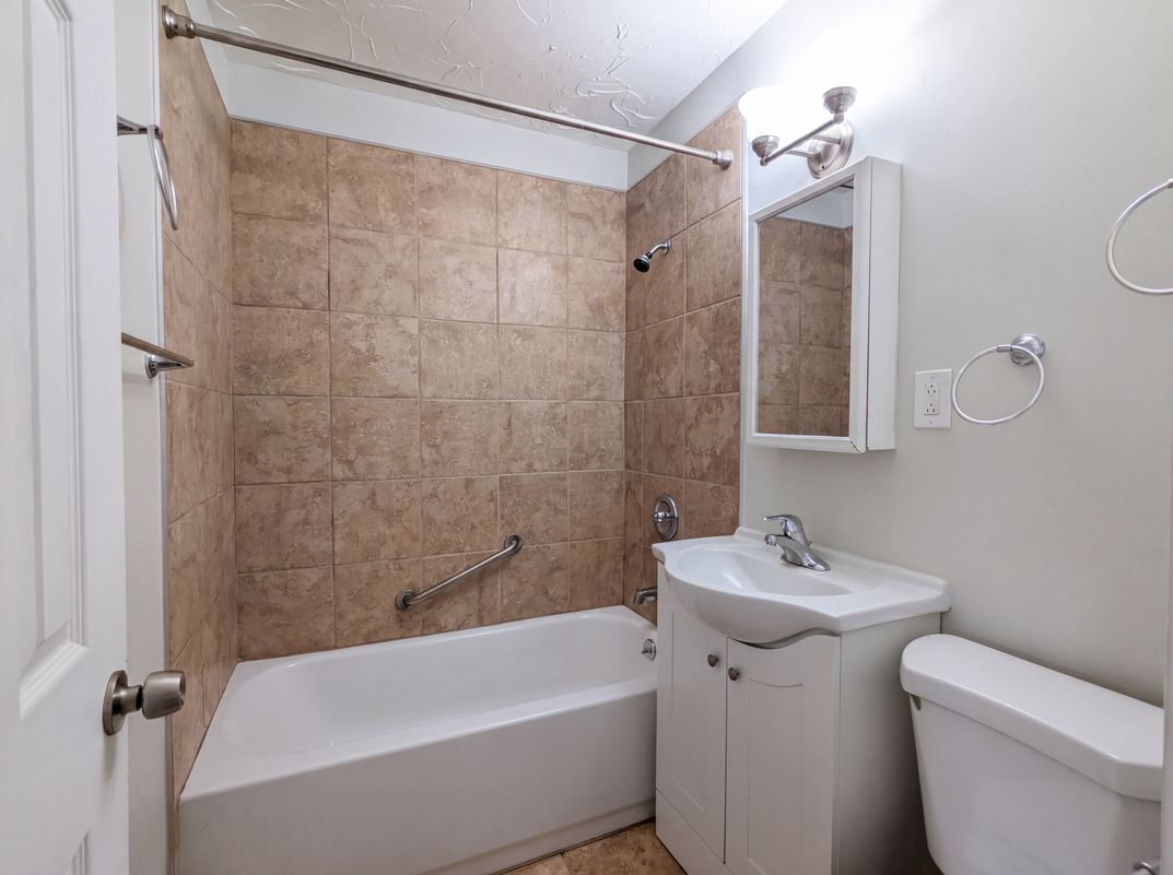 Photo 14 of 19 of 12722 Emery Ave, Cleveland, OH