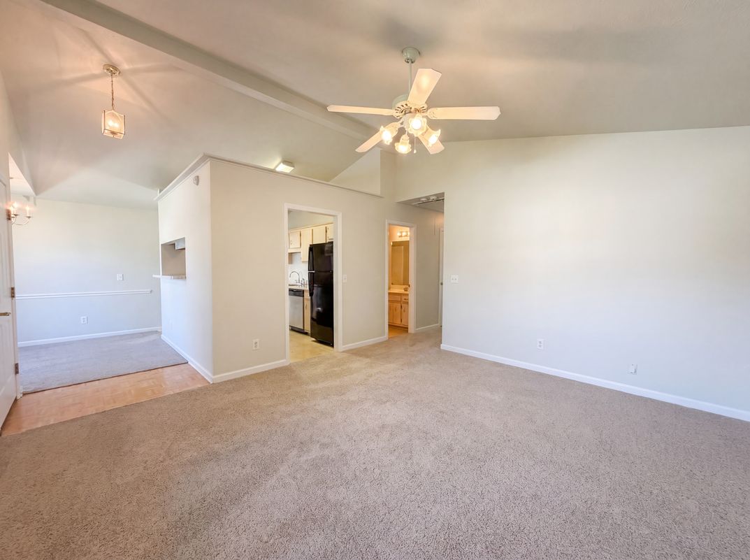 Photo 3 of 16 of 609 Sandy Spring Trl, Madison, TN