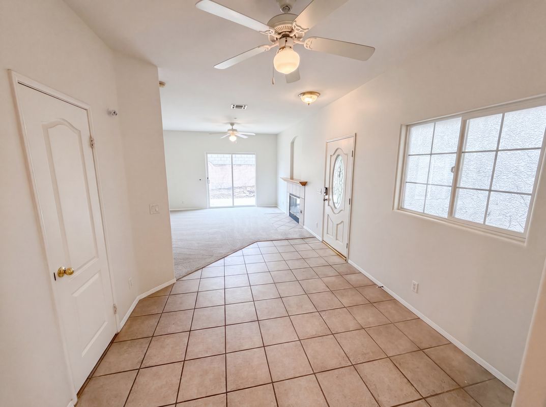 Photo 12 of 40 of 1242 Heritage Way, Covina, CA