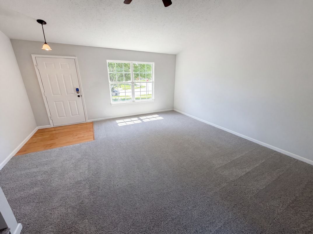 Property photo 3 of 4322 Rhapsody Ln