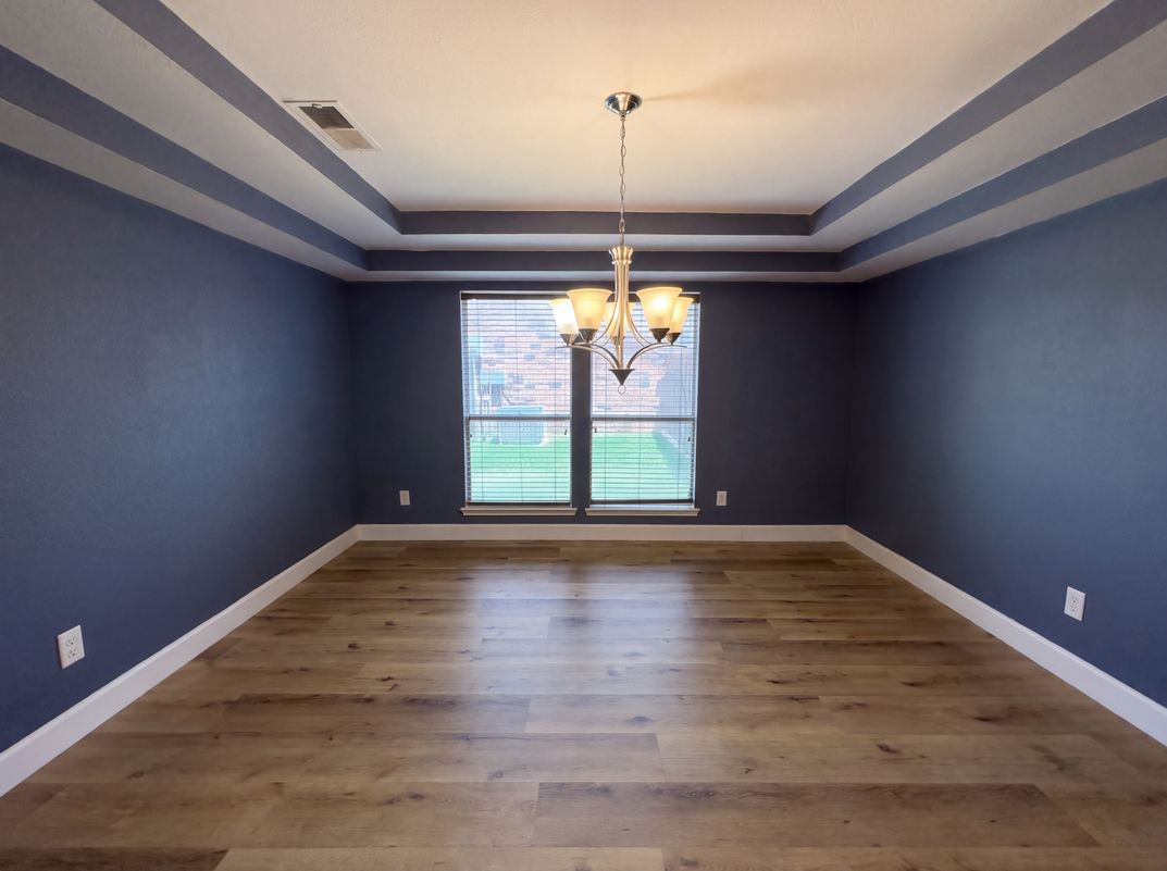Photo 7 of 27 of 106 Forestview Rd, Hickory Creek, TX