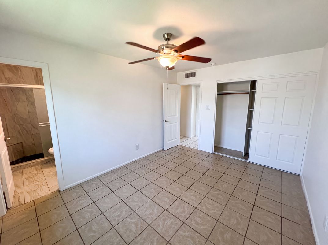 Photo 4 of 20 of 14838 N 33rd Dr, Phoenix, AZ
