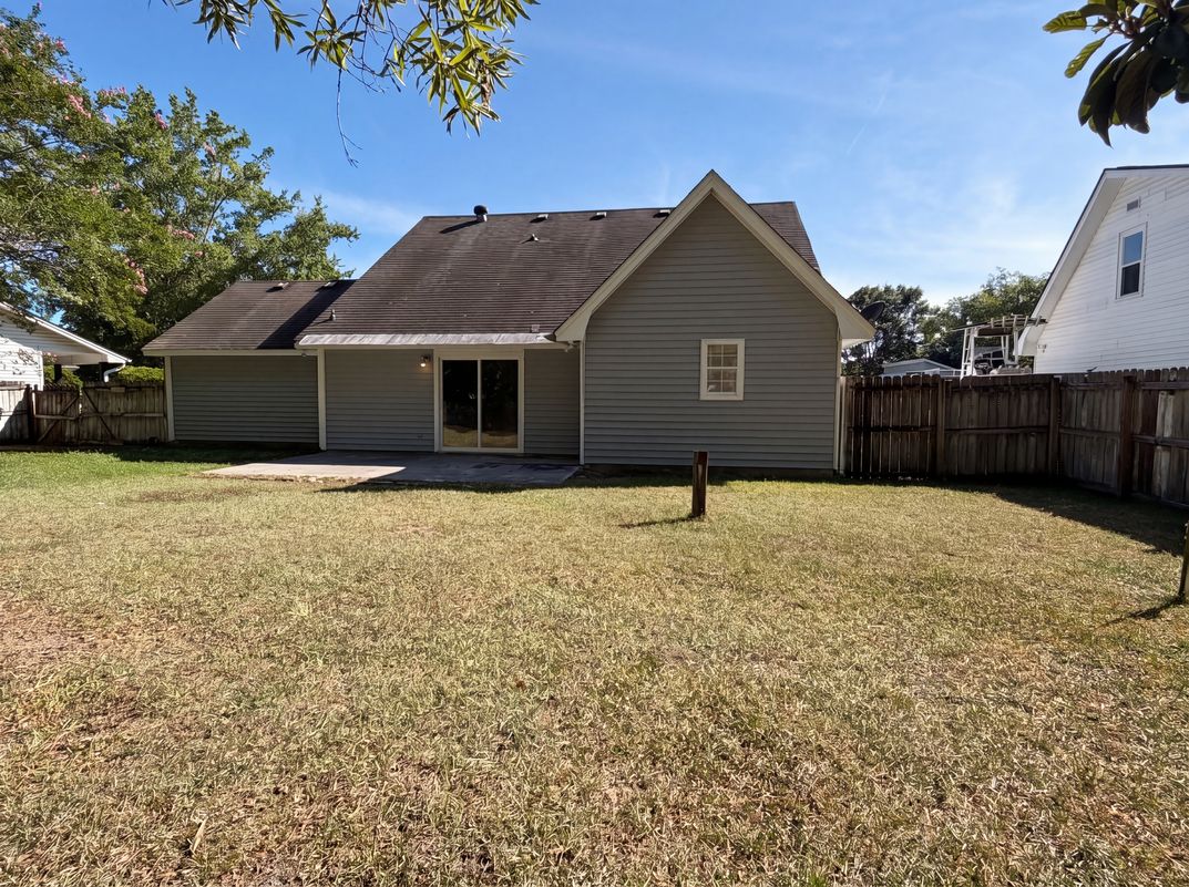 Photo 20 of 28 of 2028 Larson Ln, Goose Creek, SC