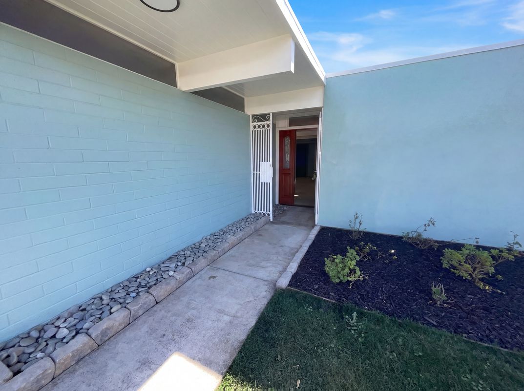 Photo 8 of 36 of 2361 Oakmont Dr, San Bruno, CA