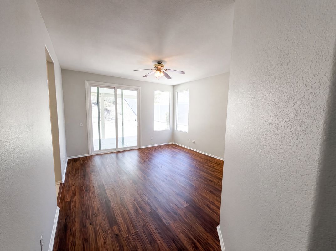 Photo 11 of 28 of 13477 Fairfield Dr, Corona, CA