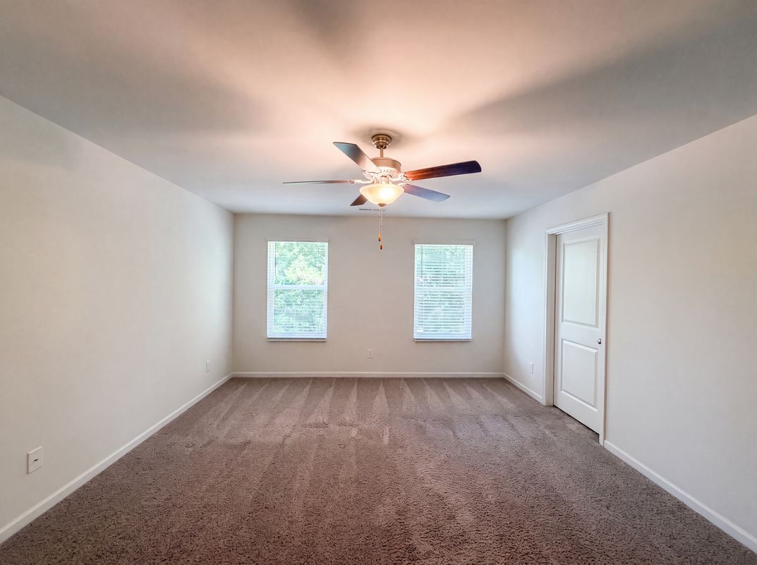 Photo 6 of 28 of 1957 Glenburn Dr, Winston Salem, NC