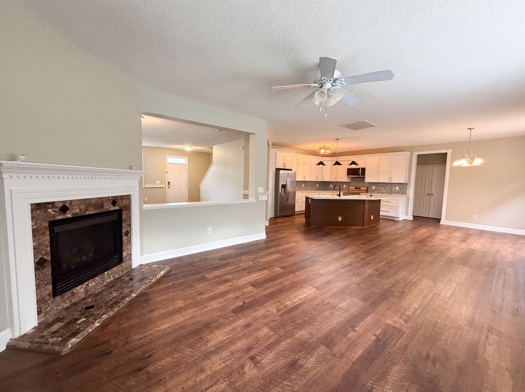 Photo 3 of 19 of 1812 Devonridge Dr, Fuquay Varina, NC