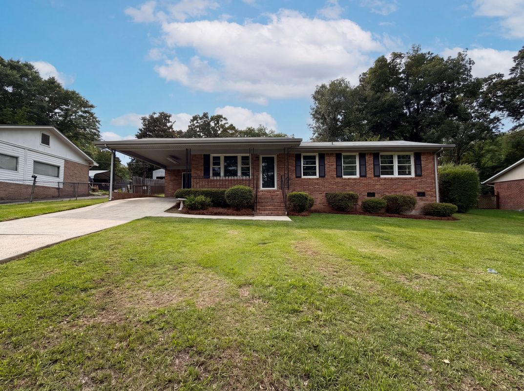Property photo 1 of 1513 Alpha Ct