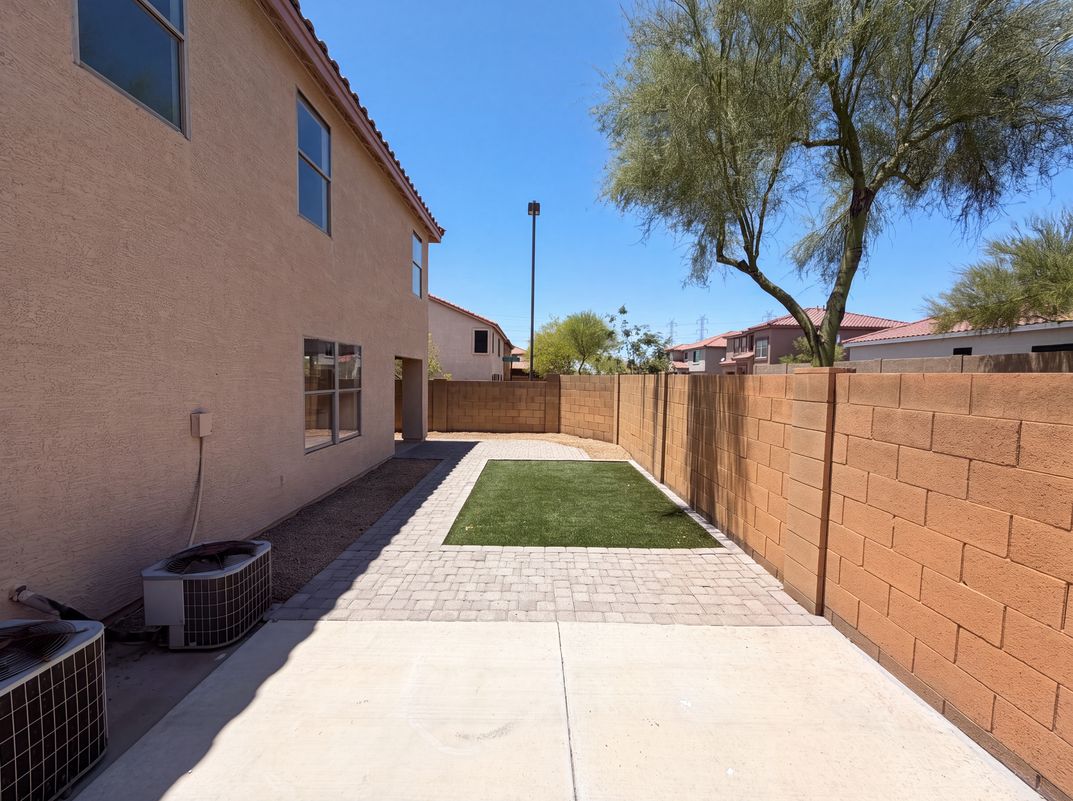 Photo 24 of 27 of 7500 E Deer Valley Rd, Scottsdale, AZ