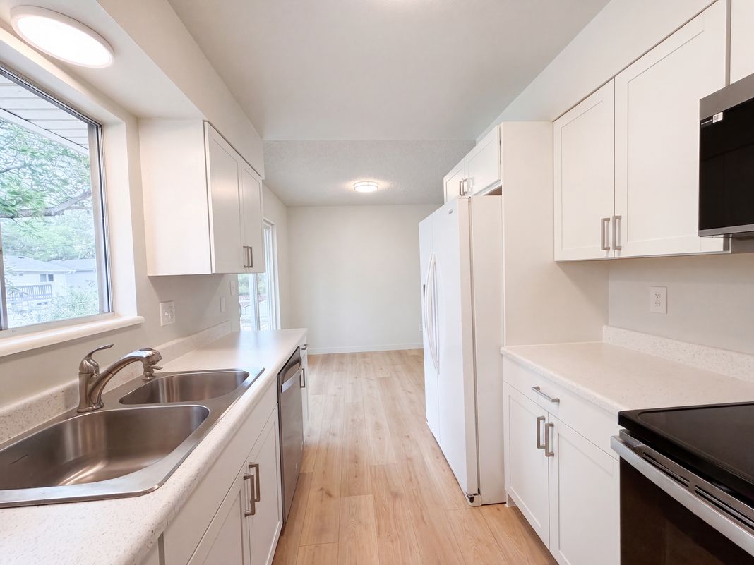 Photo 11 of 47 of 7715 4th St, Wellington, CO