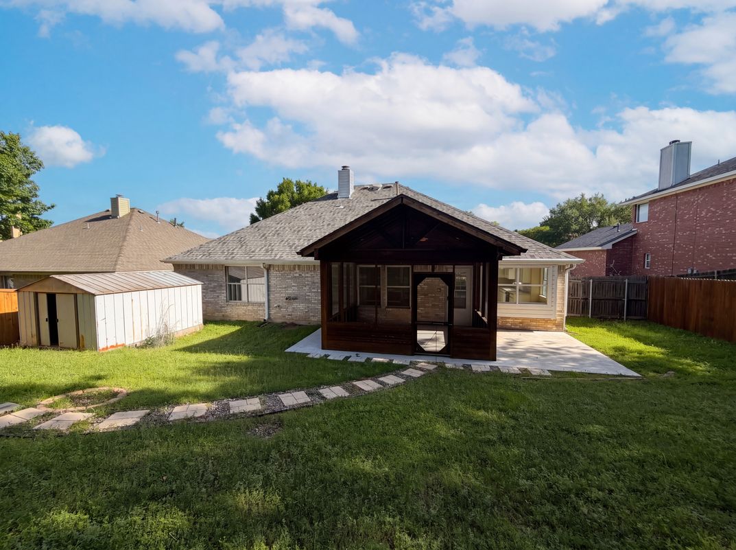 Photo 5 of 19 of 525 Hidden Oak Ln, Rockwall, TX